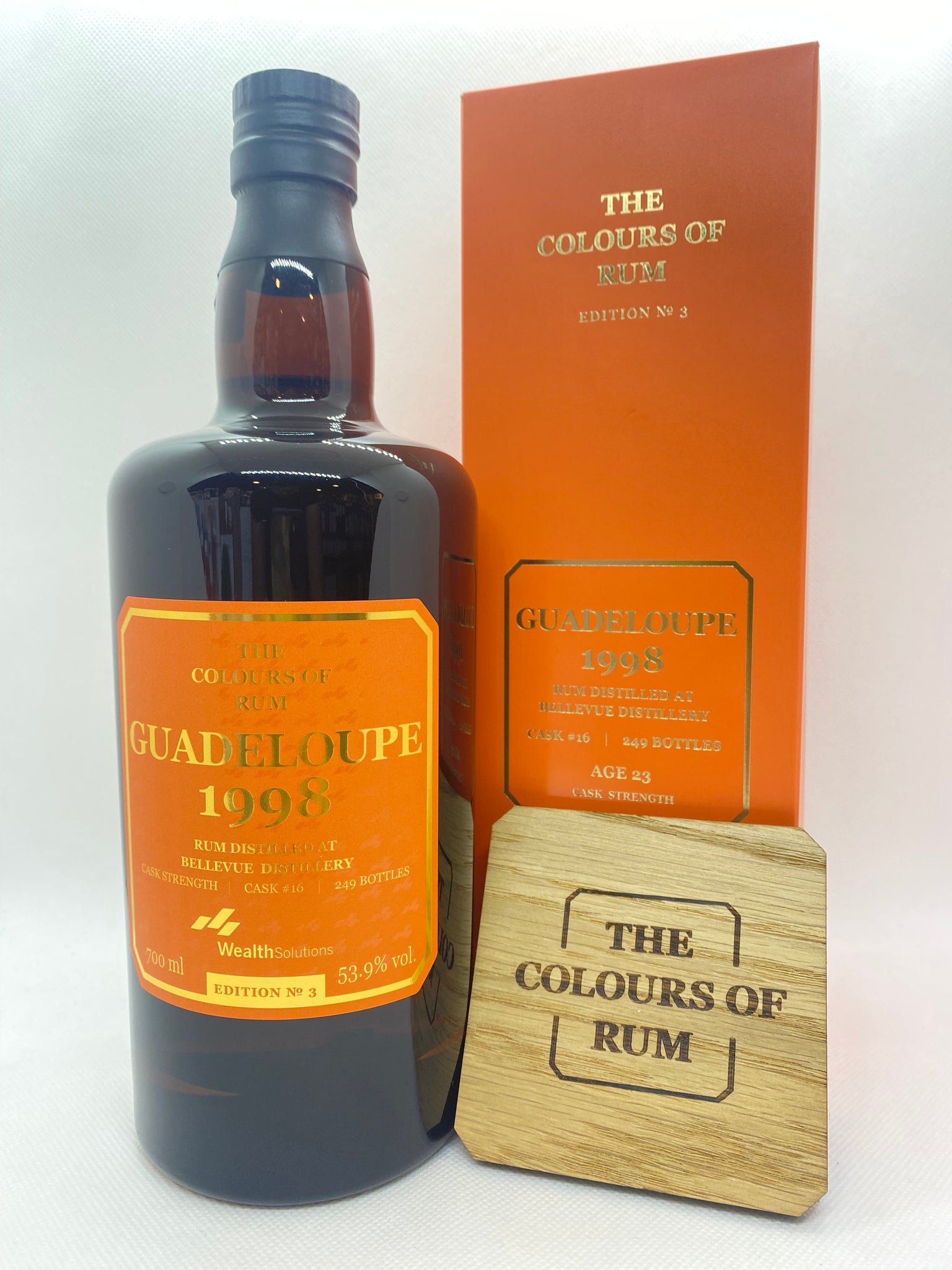 The Colours of Rum Guadeloupe 1998 53.9° 70cl